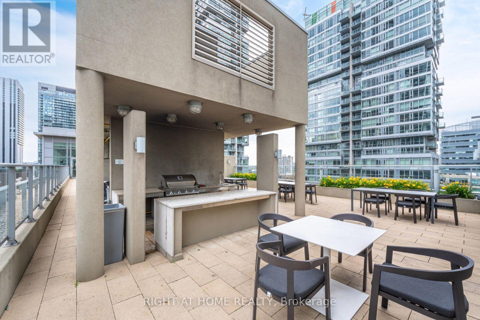 Lph01 - 21 Nelson Street, Toronto, Ontario M5V 3H9 - Photo 47 - C13635258