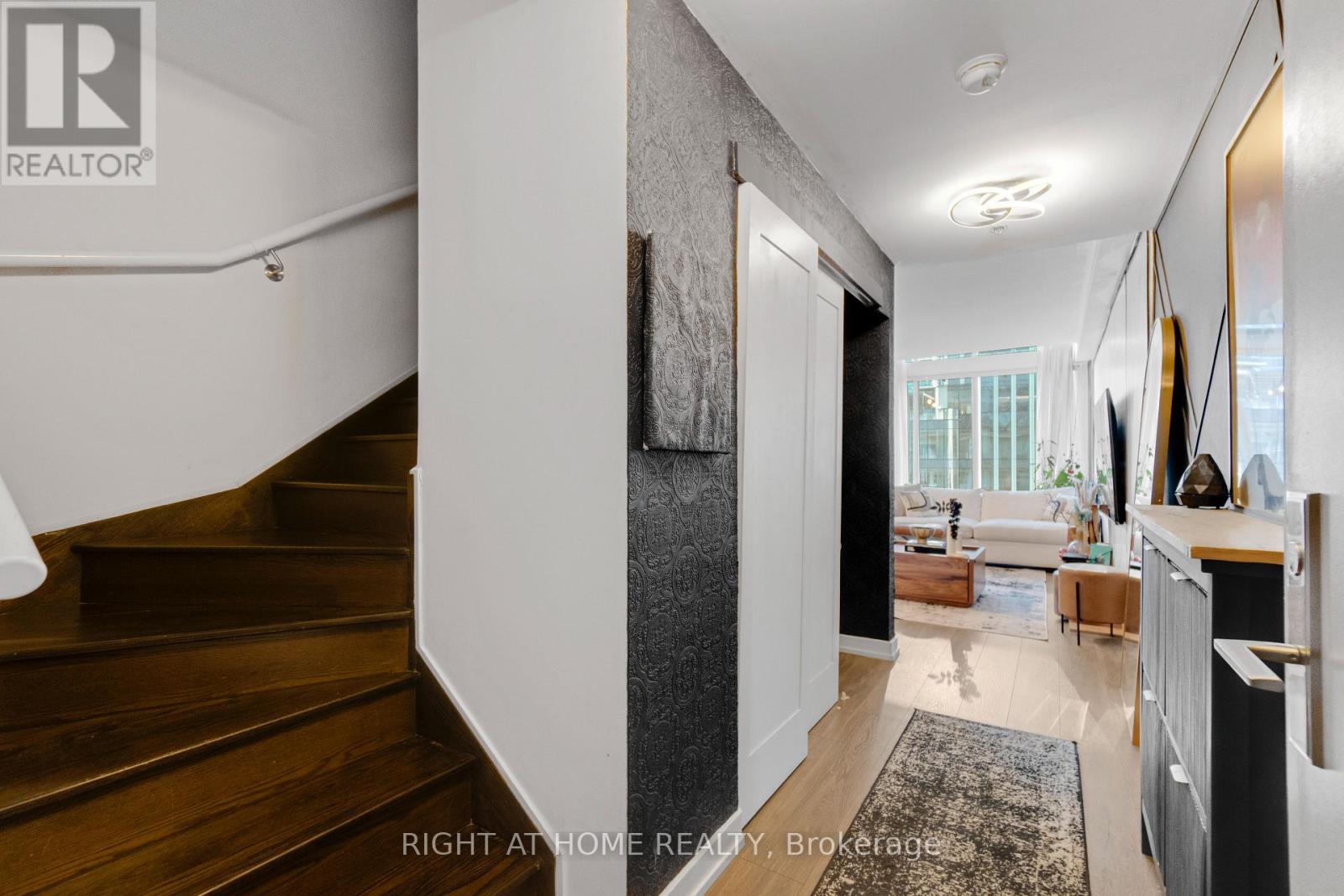 Lph01 - 21 Nelson Street, Toronto, Ontario M5V 3H9 - Photo 6 - C13635258