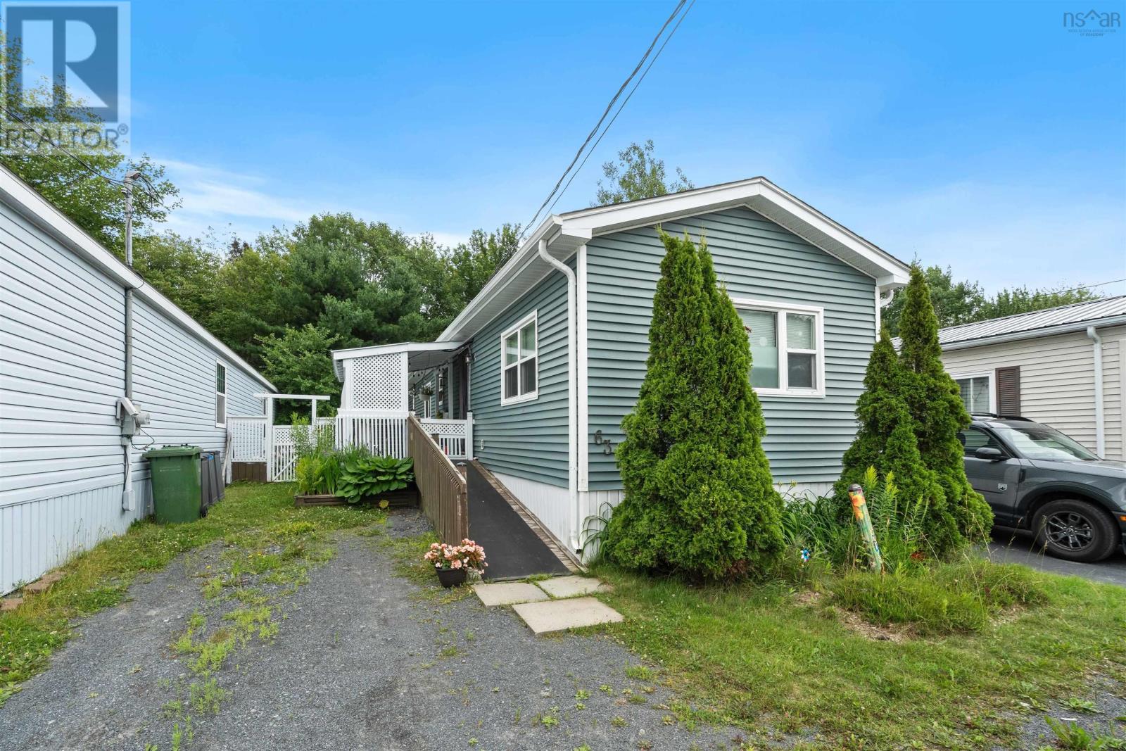 63 Bridget Avenue, Halifax, Nova Scotia  B3R 1H8 - Photo 1 - 202619505