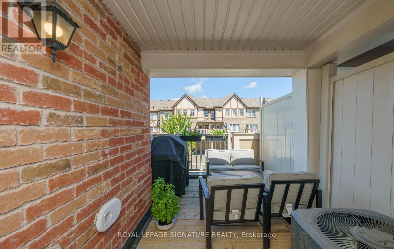 1085 Silk Street, Pickering, Ontario  L1X 0B8 - Photo 38 - E13635136
