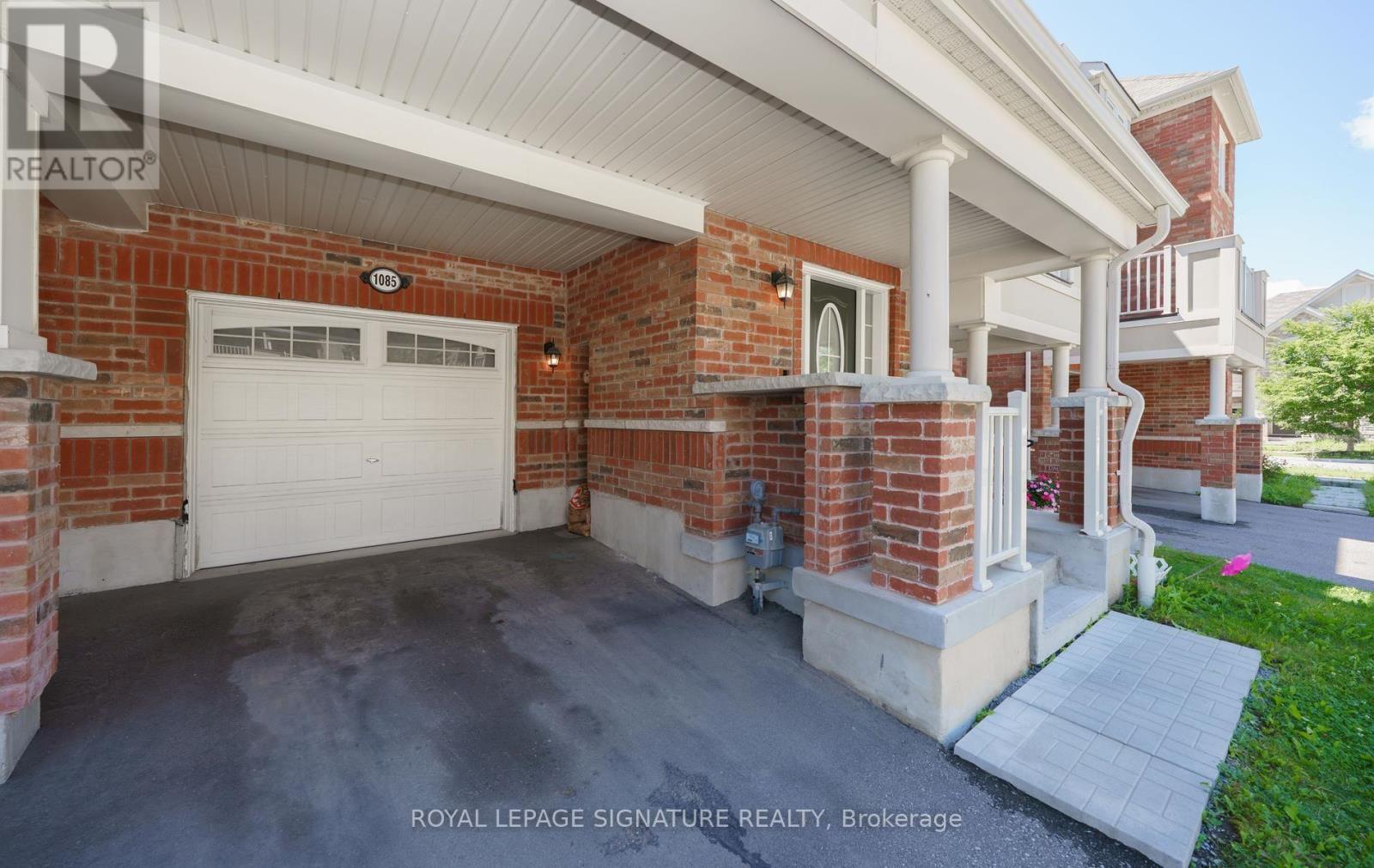1085 Silk Street, Pickering, Ontario  L1X 0B8 - Photo 5 - E13635136