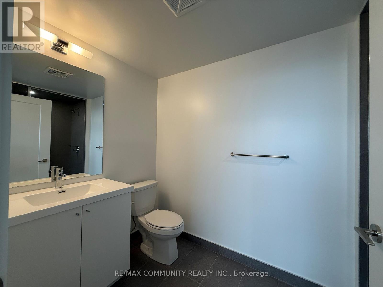 2611 - 2545 Simcoe Street N, Oshawa, Ontario L1L 0W3 - Photo 15 - E13635198