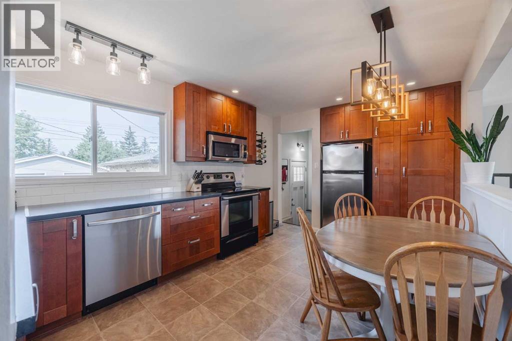 60 Fairview Crescent SE, Calgary, Alberta  T2H 0Z6 - Photo 8 - A2334327