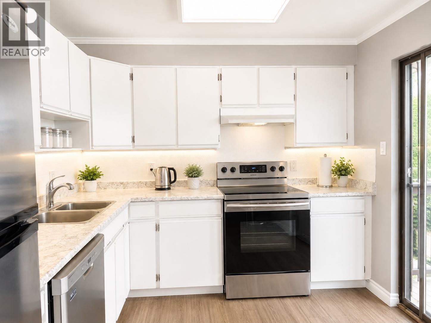 1008 615 Belmont Street, New Westminster, British Columbia  V3M 6A1 - Photo 7 - R3152077