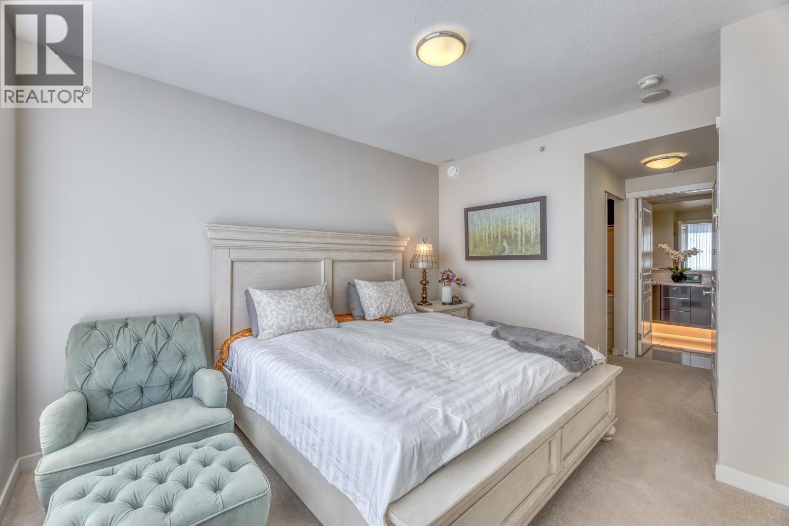 2203 3096 Windsor Gate, Coquitlam, British Columbia  V3B 0P4 - Photo 9 - R3152102