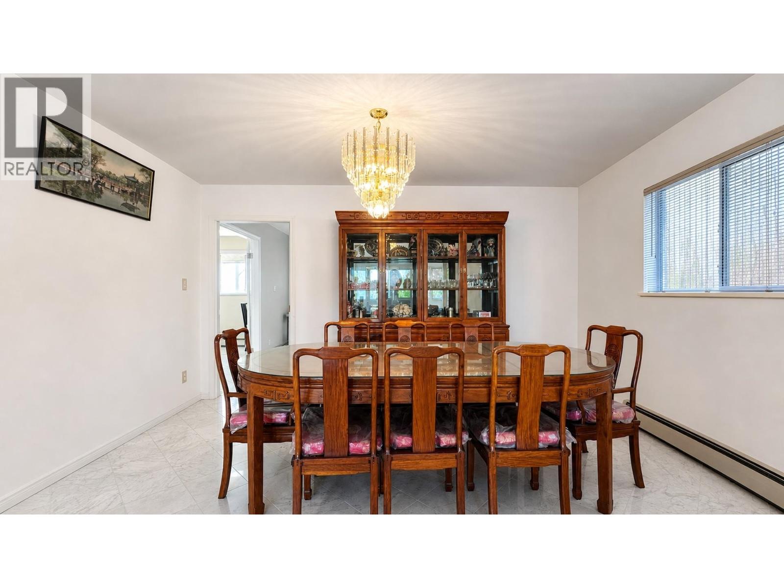 4925 Sidley Street, Burnaby, British Columbia  V5J 1T6 - Photo 6 - R3152090