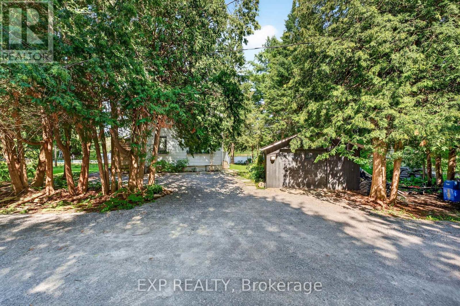 1 Aird Court, Georgina, Ontario  L0E 1A0 - Photo 3 - N13635126