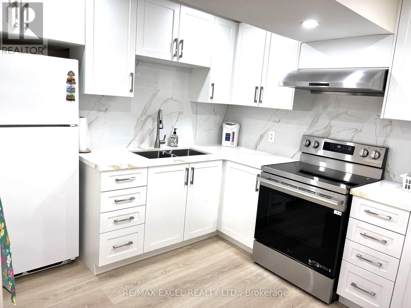 Basement - 15 Leyburn Avenue, Richmond Hill, Ontario  L4C 0J6 - Photo 14 - N13635160