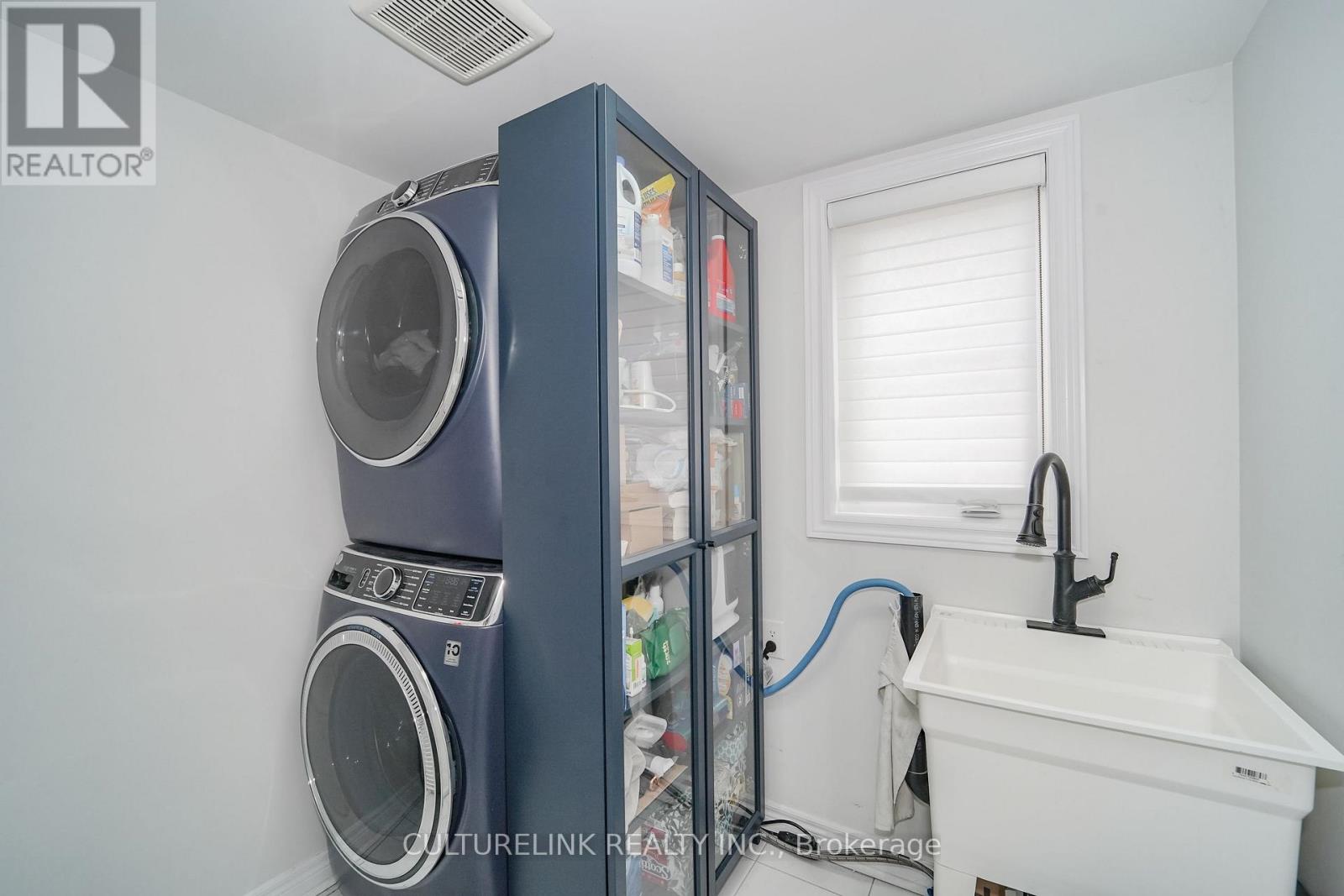 37 Babington Gate, Vaughan, Ontario  L6A 5B3 - Photo 10 - N13635180