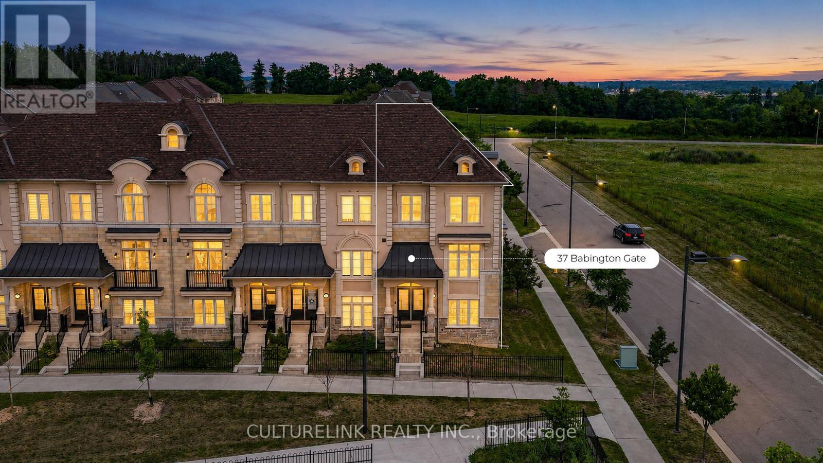 37 Babington Gate, Vaughan, Ontario  L6A 5B3 - Photo 3 - N13635180