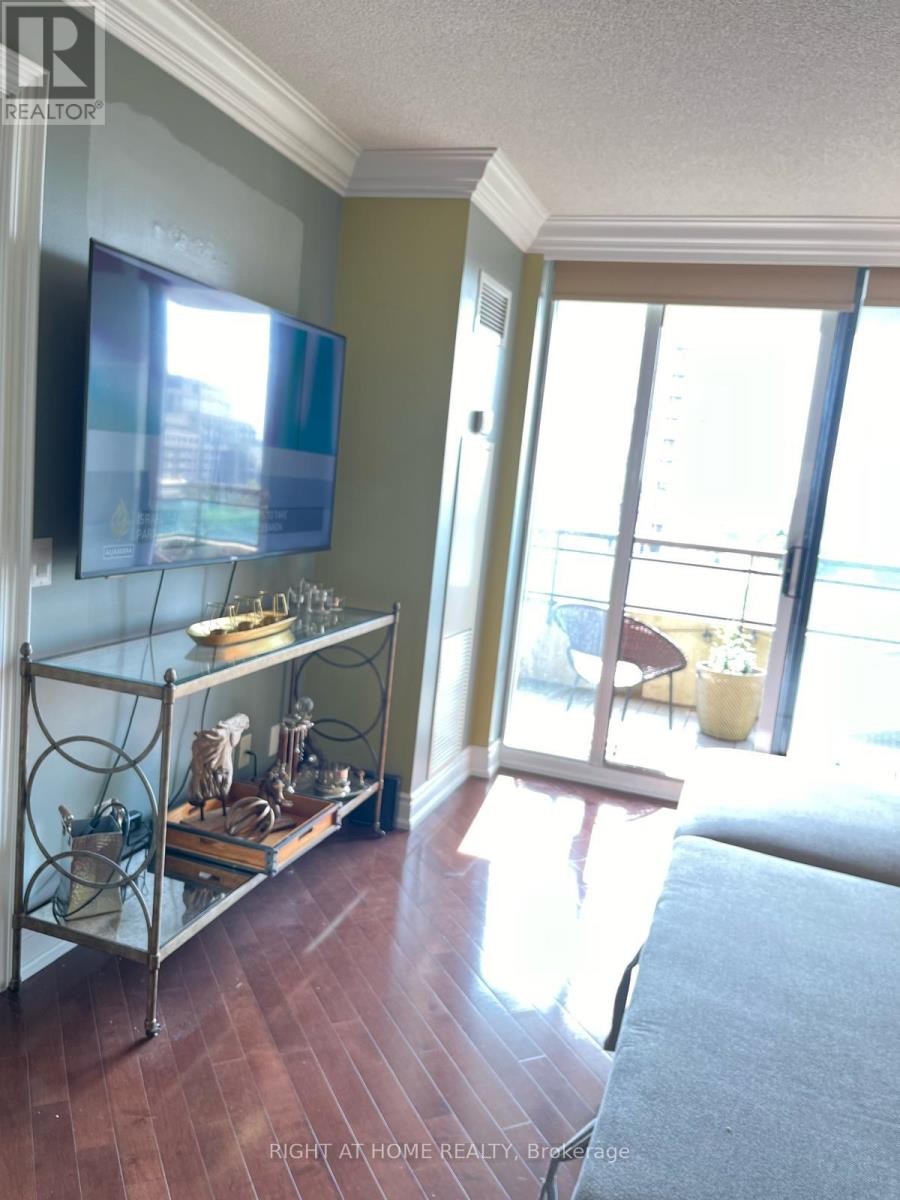 901 - 330 Red Maple Road W, Richmond Hill, Ontario  L4C 0T6 - Photo 16 - N13635202