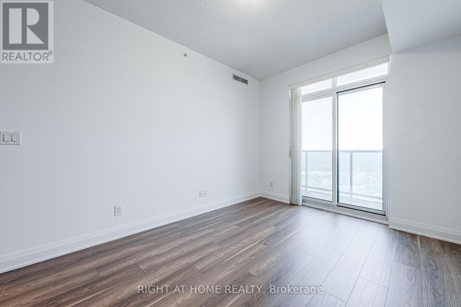 2203 - 7171 Yonge Street, Markham, Ontario  L3T 0C5 - Photo 8 - N13635210