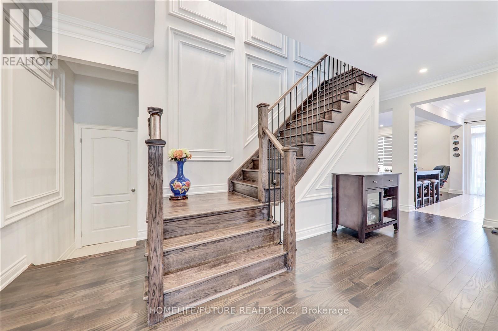 104 Holland Vista Street, East Gwillimbury, Ontario  L9N 0T4 - Photo 12 - N13635260