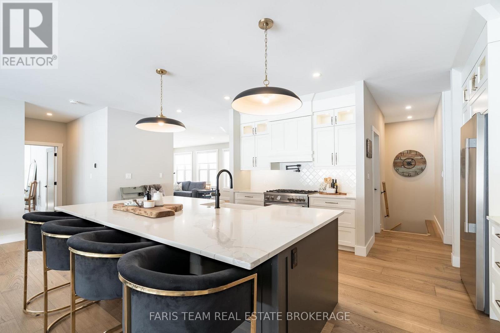 1555 Baseline Road S, Tiny, Ontario  L0L 2T0 - Photo 4 - S13635268