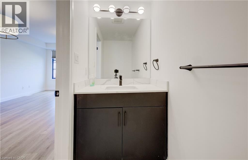 3900 Savoy Street Unit# 15, London, Ontario  N6P 0H9 - Photo 10 - 40853142