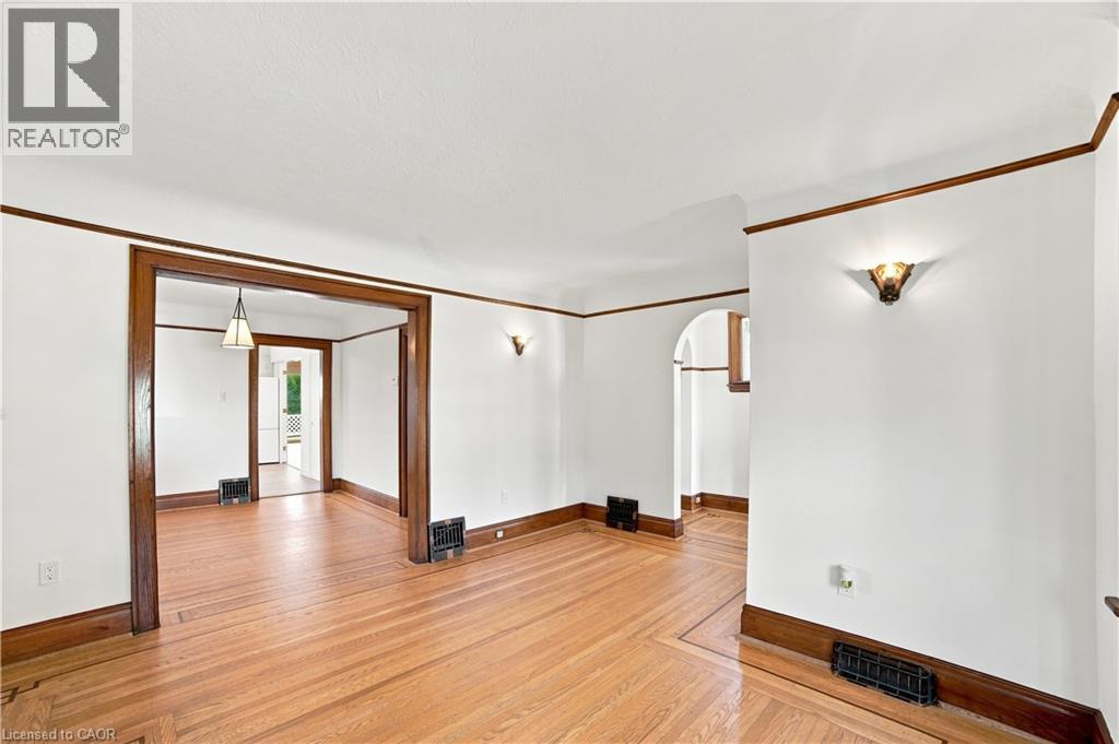 156 Tragina Avenue N, Hamilton, Ontario  L8H 5C8 - Photo 8 - 40852843