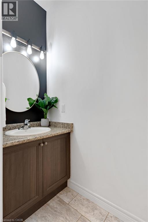 135 Broadoaks Drive, Cambridge, Ontario  N1T 0A9 - Photo 8 - 40852788