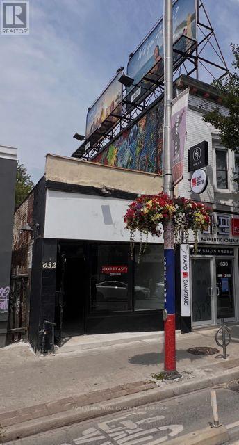 632 Bloor Street W, Toronto, Ontario  M6G 1K7 - Photo 1 - C13634518