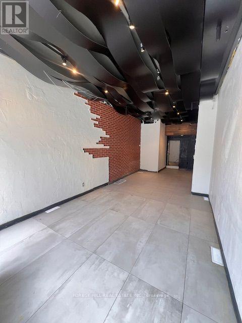 632 Bloor Street W, Toronto, Ontario  M6G 1K7 - Photo 3 - C13634518