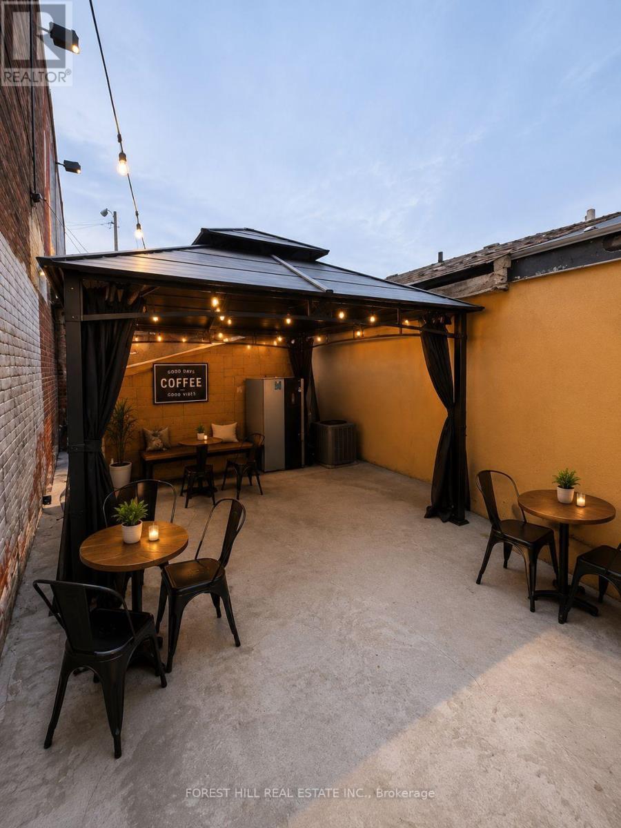 632 Bloor Street W, Toronto, Ontario  M6G 1K7 - Photo 17 - C13634518
