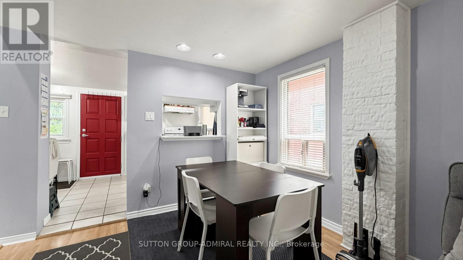 75 Rockcliffe Boulevard, Toronto, Ontario  M6N 4R4 - Photo 2 - W13635156