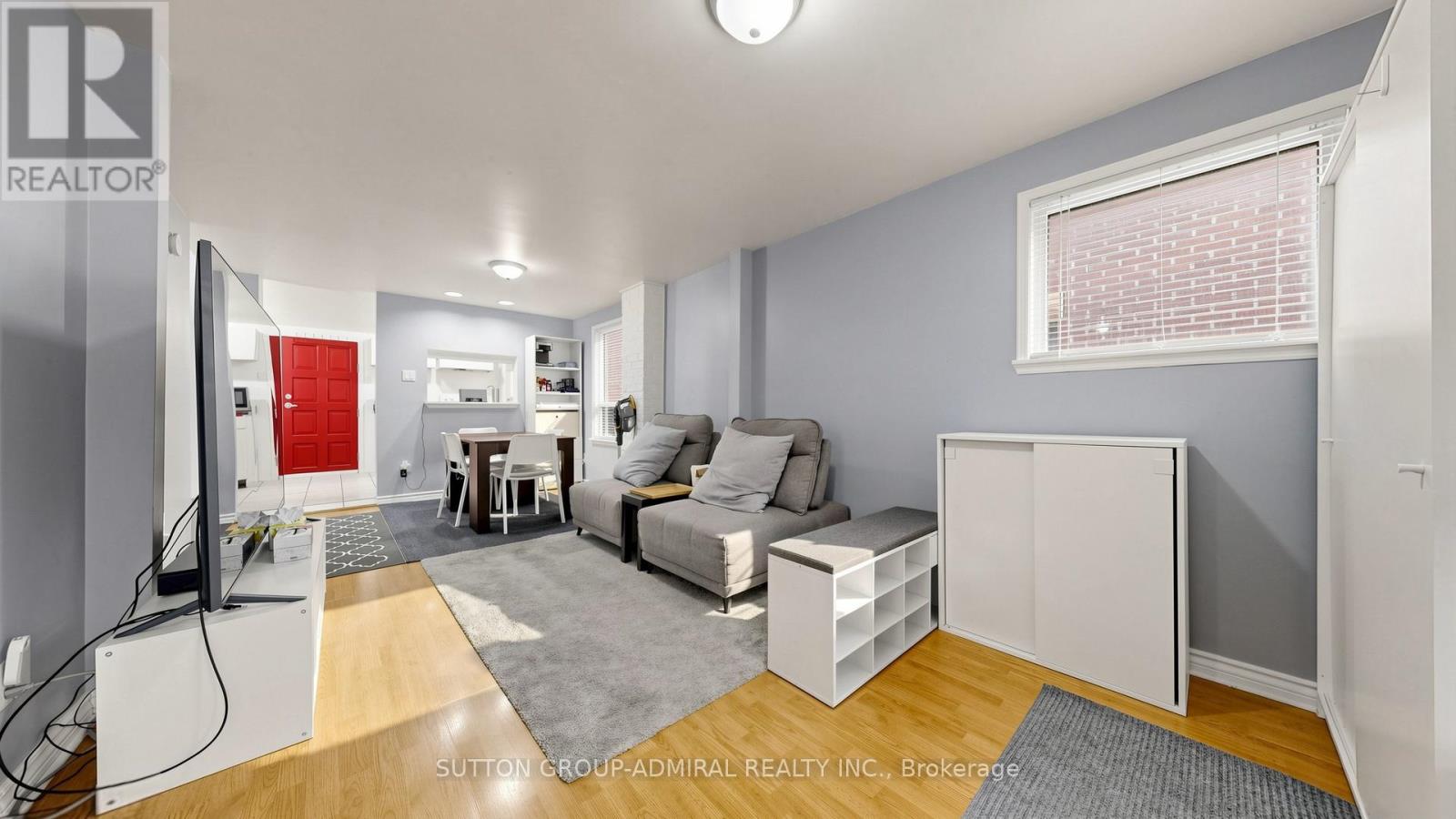 75 Rockcliffe Boulevard, Toronto, Ontario  M6N 4R4 - Photo 3 - W13635156