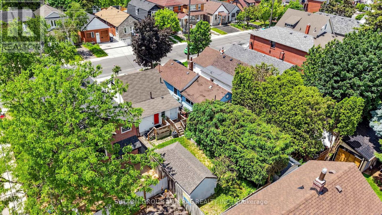 75 Rockcliffe Boulevard, Toronto, Ontario  M6N 4R4 - Photo 34 - W13635156