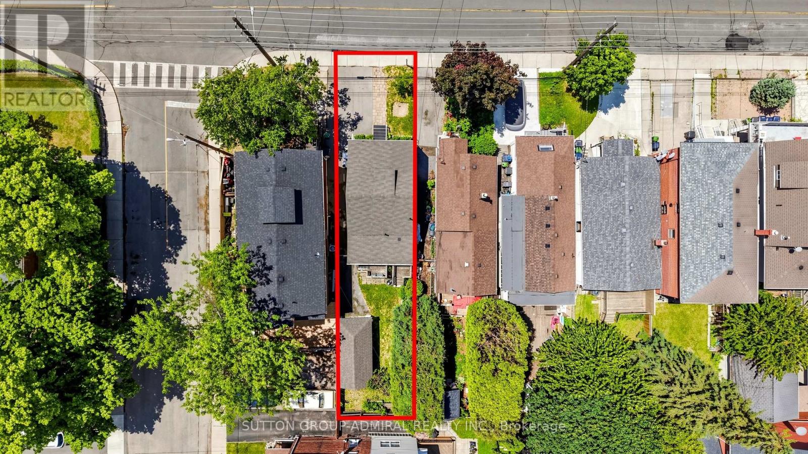 75 Rockcliffe Boulevard, Toronto, Ontario  M6N 4R4 - Photo 37 - W13635156