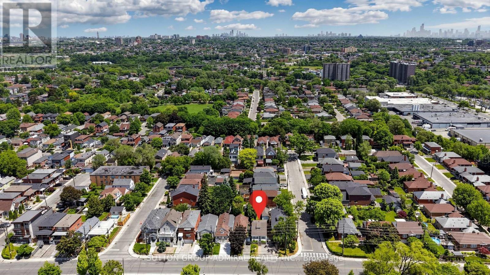75 Rockcliffe Boulevard, Toronto, Ontario  M6N 4R4 - Photo 39 - W13635156