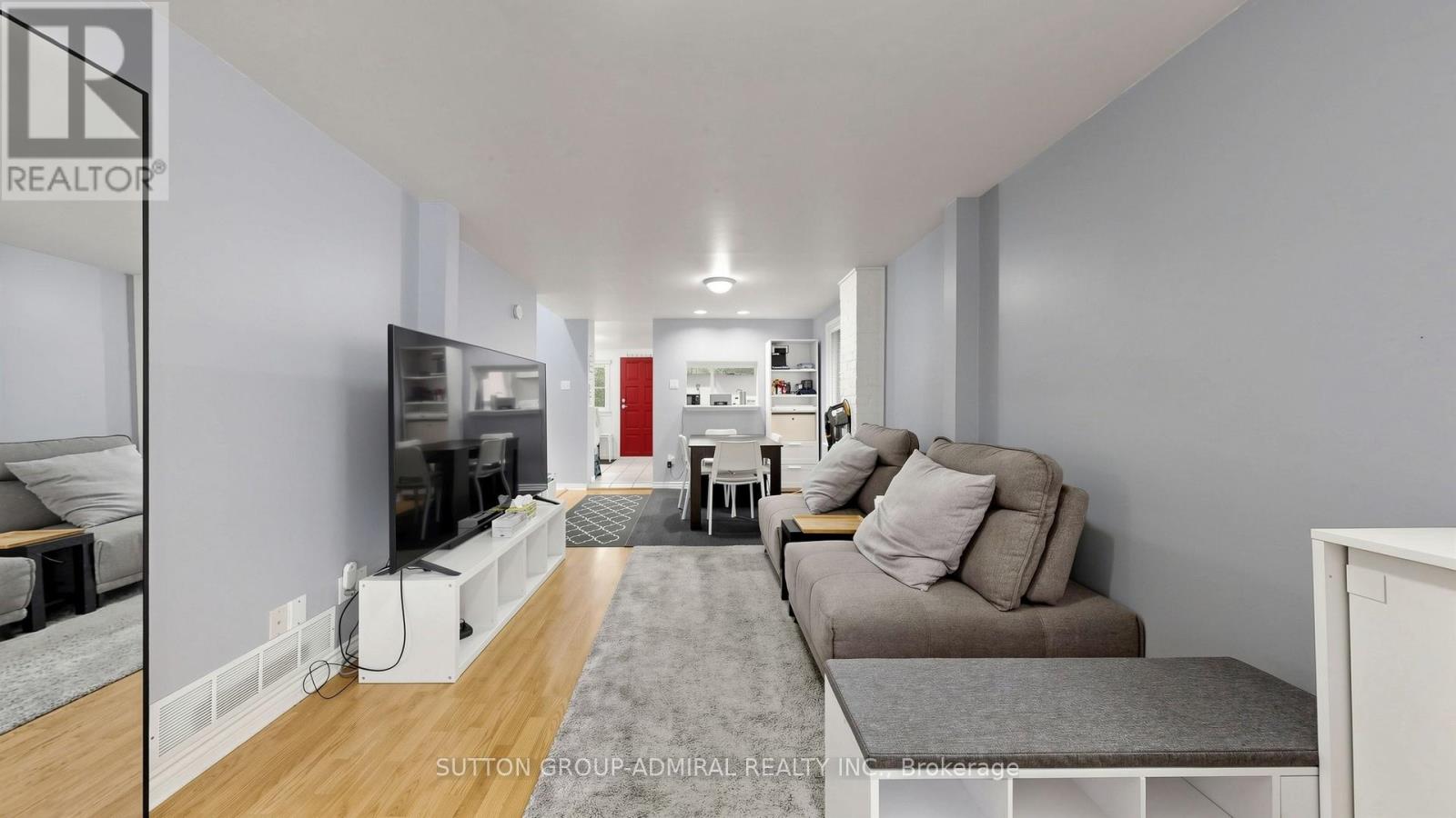 75 Rockcliffe Boulevard, Toronto, Ontario  M6N 4R4 - Photo 5 - W13635156
