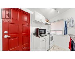 75 ROCKCLIFFE BOULEVARD, Toronto, Ontario