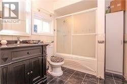 9 Salem Court, Brampton, Ontario  L6V 4J8 - Photo 12 - W13635218