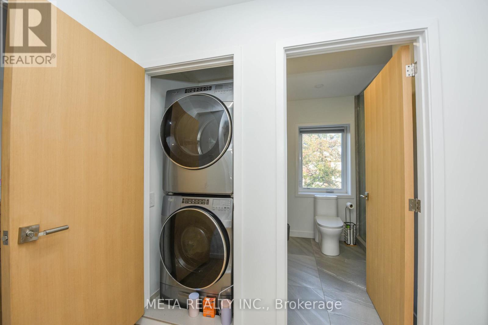 28 Connorvale Avenue, Toronto, Ontario  M8W 4A1 - Photo 11 - W13635230