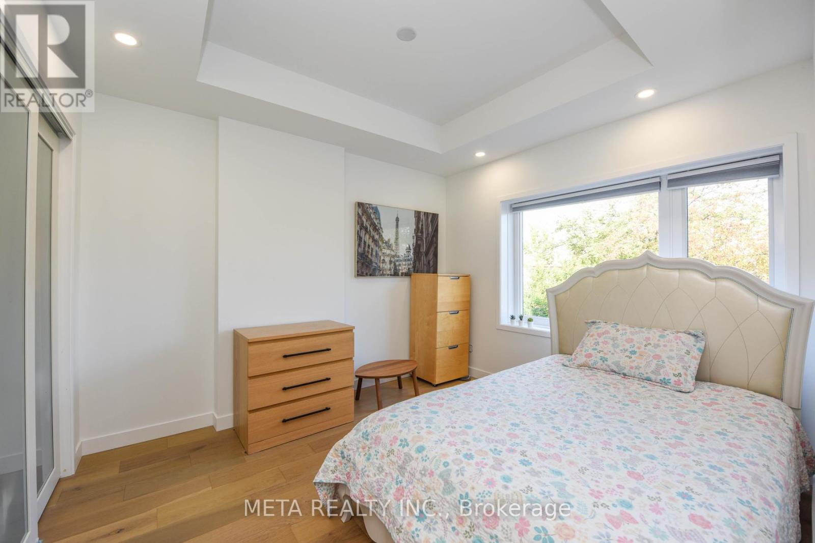 28 Connorvale Avenue, Toronto, Ontario  M8W 4A1 - Photo 14 - W13635230