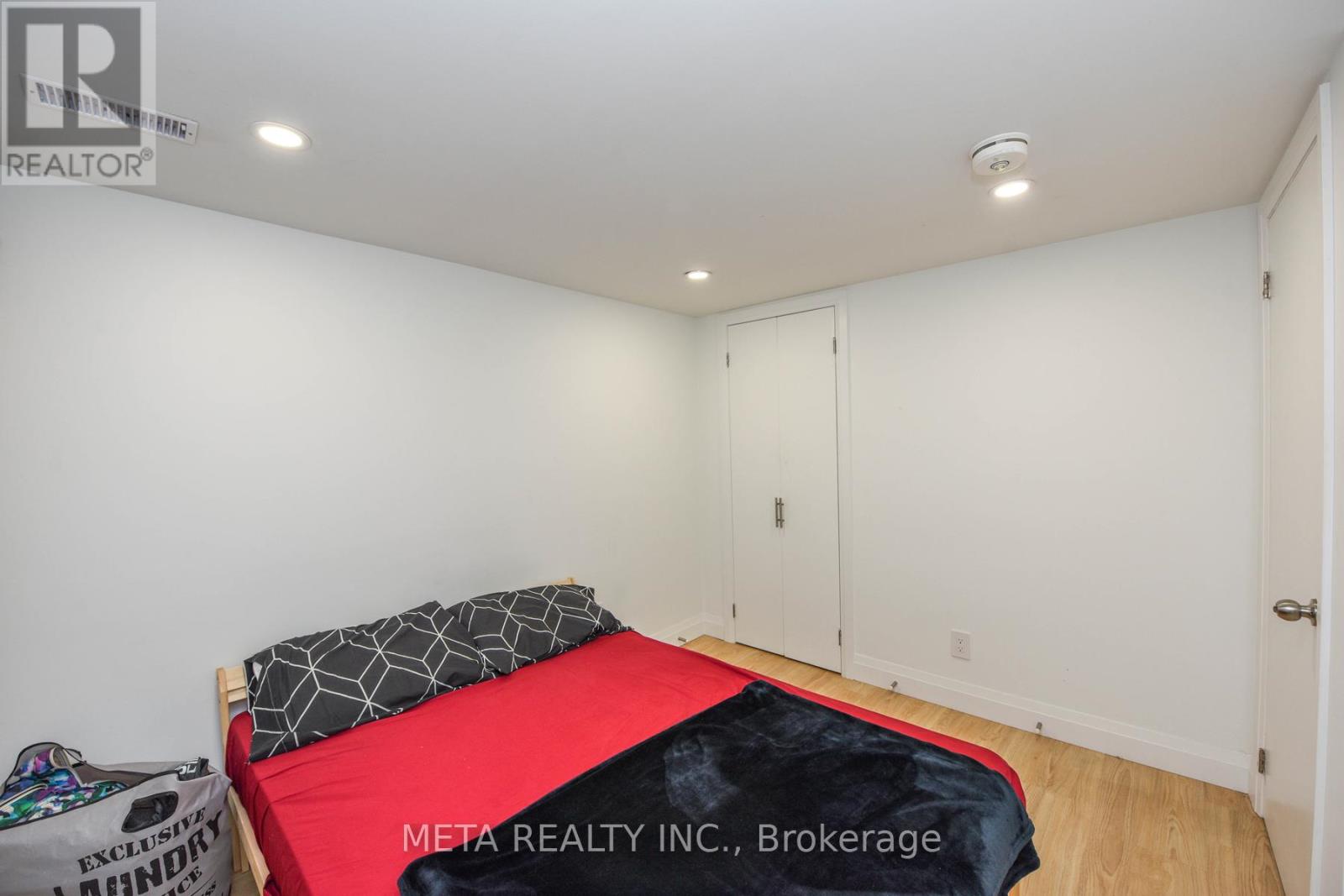 28 Connorvale Avenue, Toronto, Ontario  M8W 4A1 - Photo 24 - W13635230