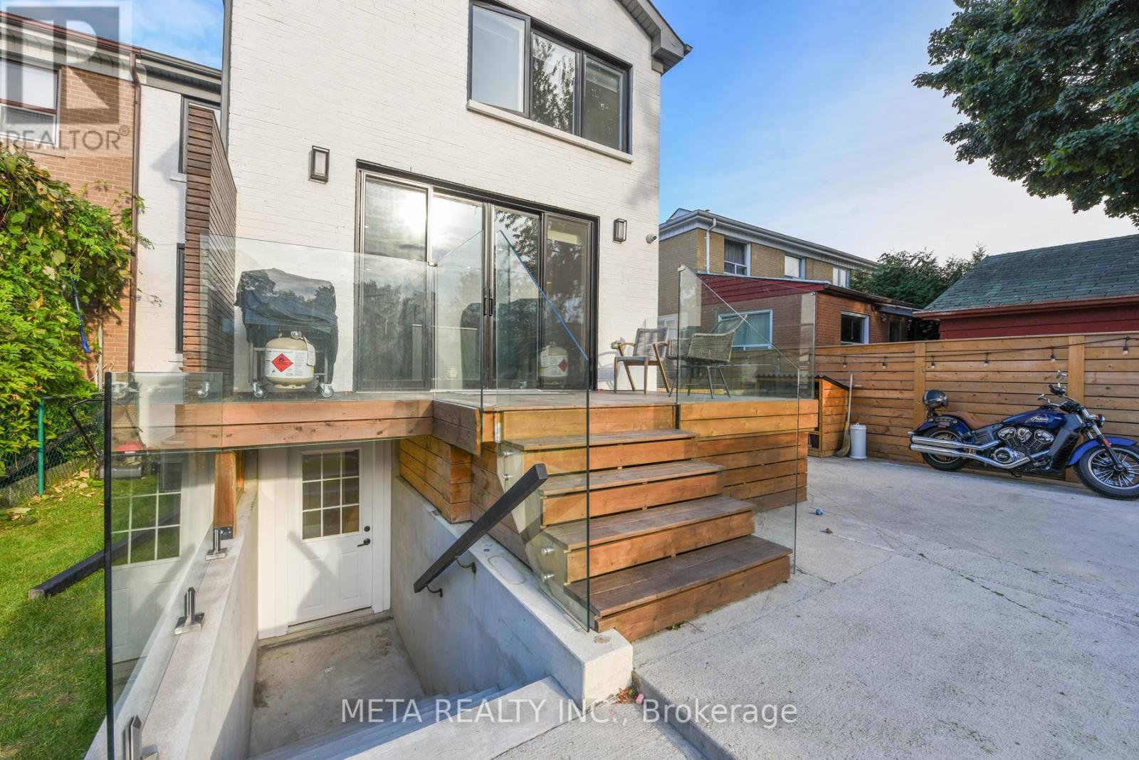 28 Connorvale Avenue, Toronto, Ontario  M8W 4A1 - Photo 27 - W13635230