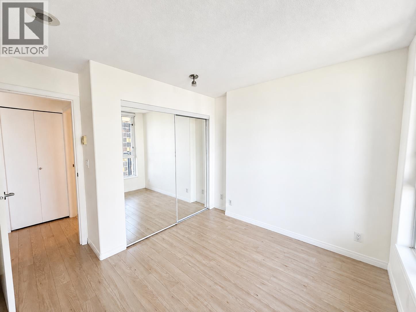 1903 1328 W Pender Street, Vancouver, British Columbia  V6E 4T1 - Photo 16 - R3152135