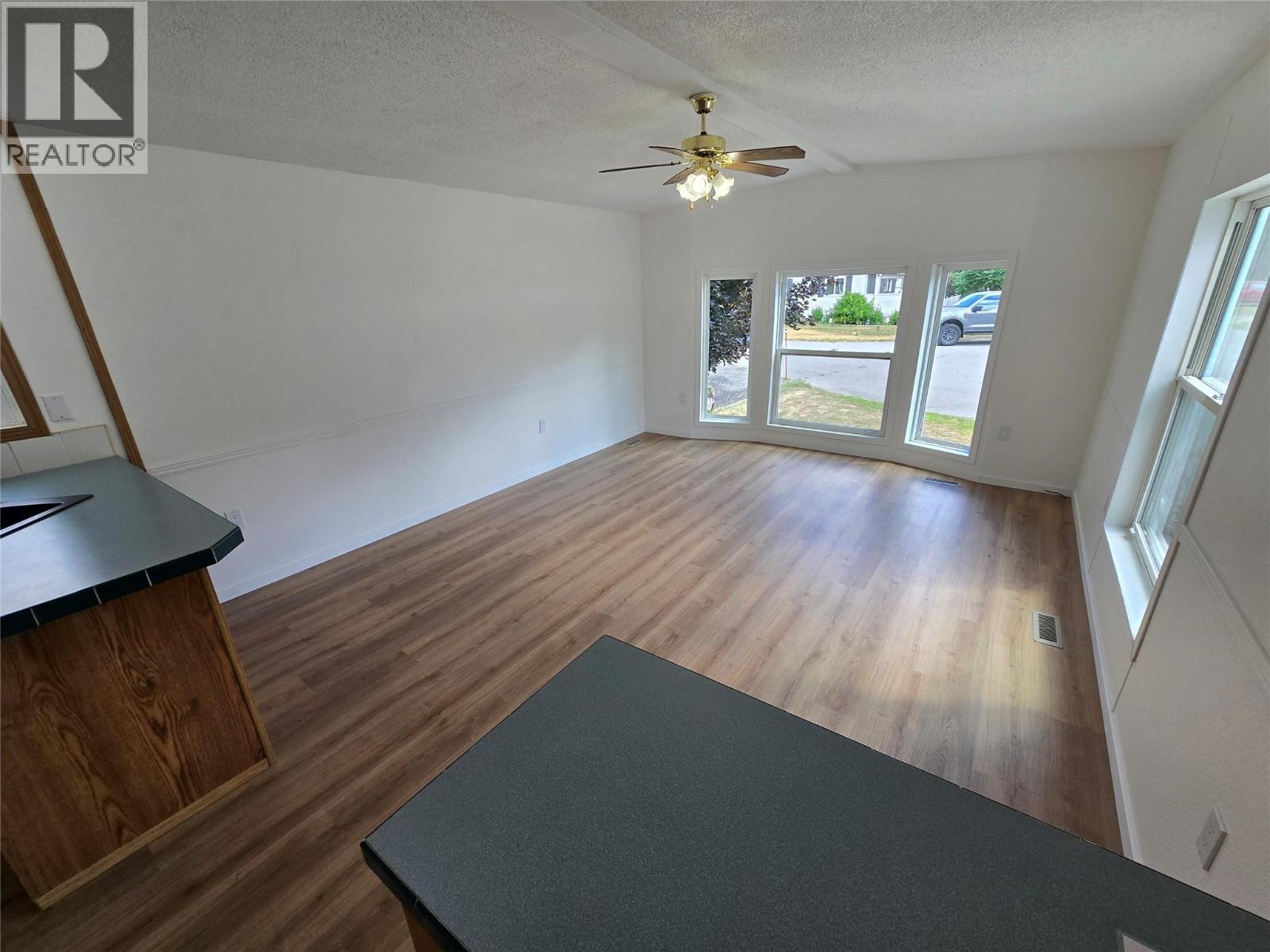 130 Ferry Road Unit# 7, Clearwater, British Columbia  V0E 1N2 - Photo 9 - 10393347