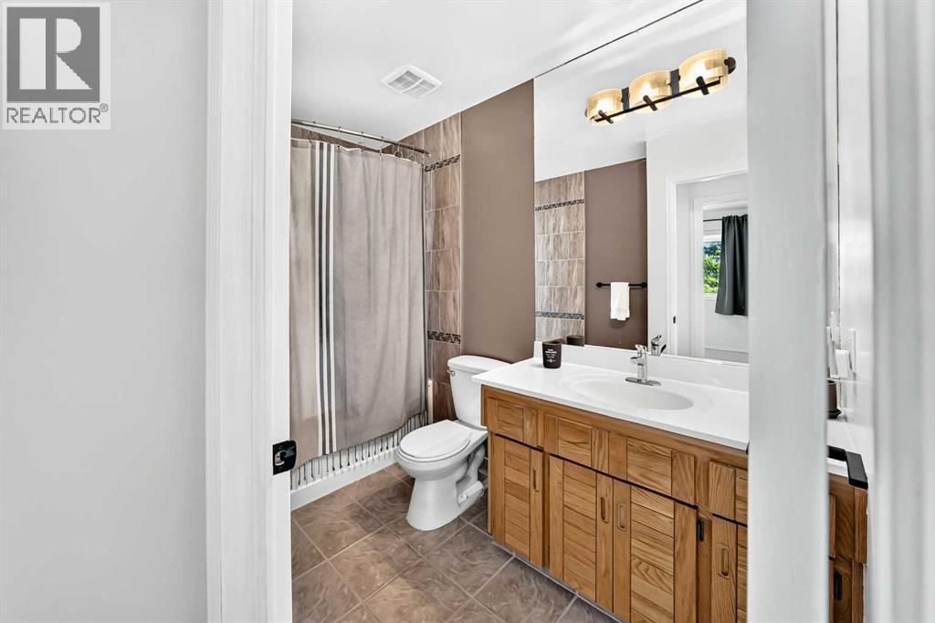 31 Ranchridge Way NW, Calgary, Alberta  T3G 1Z8 - Photo 22 - A2326050