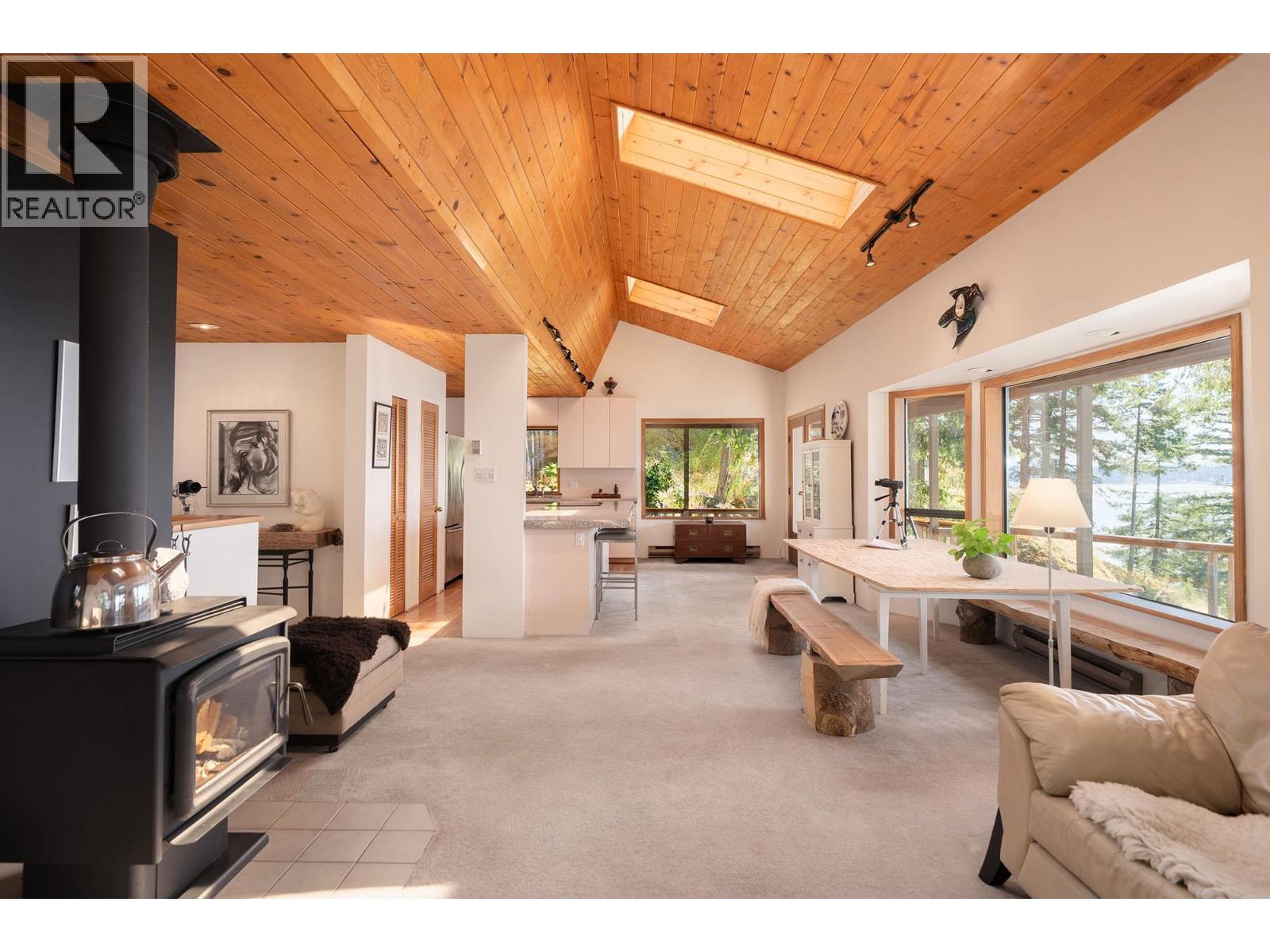 990 Windjammer Road, Bowen Island, British Columbia  V0N 1G2 - Photo 16 - R3141428