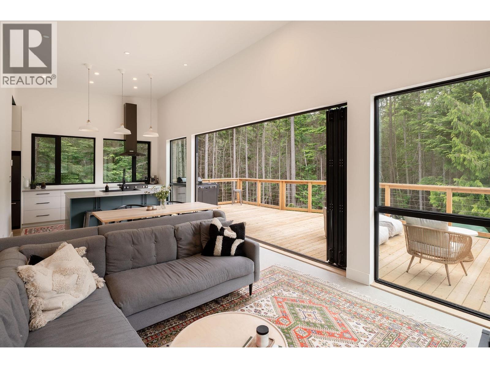 1290 Cowan Point Drive, Bowen Island, British Columbia  V0N 1G2 - Photo 6 - R3145578