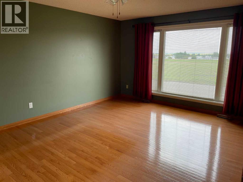 10400 105 Avenue, Fairview, Alberta  T0H 1L0 - Photo 6 - A2307374