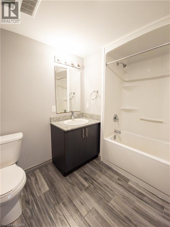 275 Larch Street Unit# F212, Waterloo, Ontario  N2L 3R2 - Photo 11 - 40814621