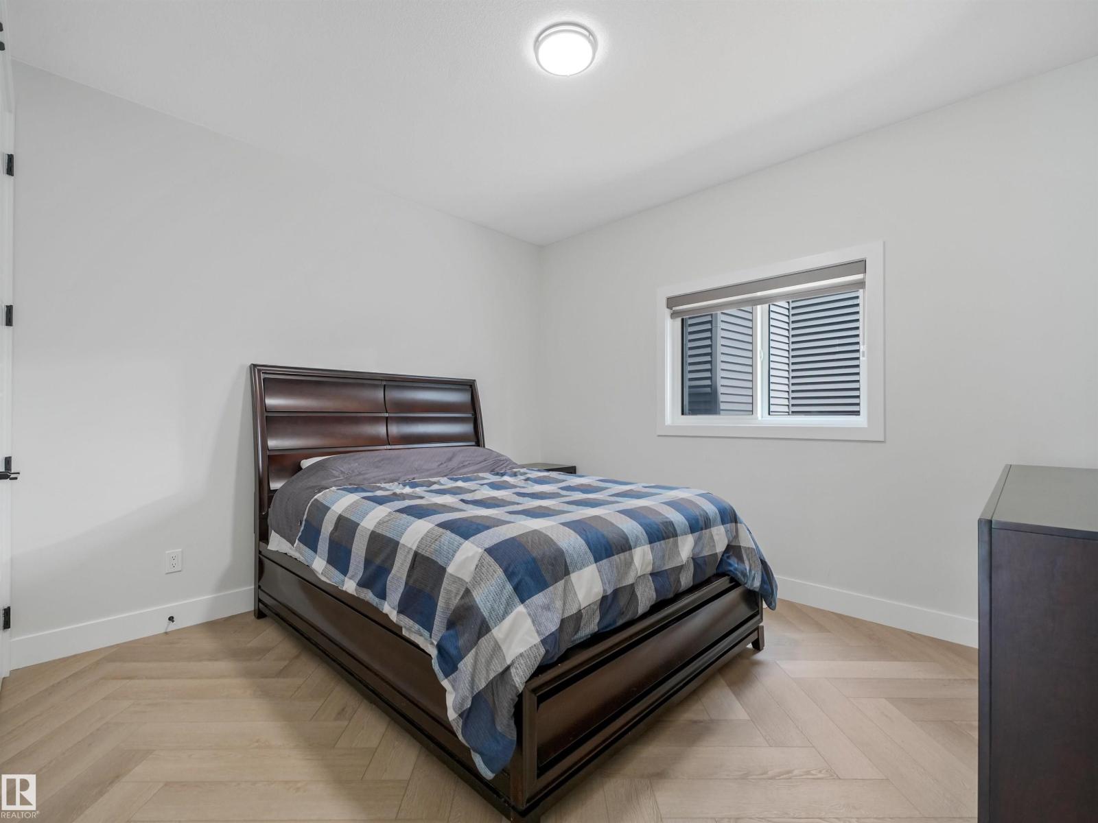 4621 170a Av Nw, Edmonton, Alberta  T5Y 4C9 - Photo 34 - E4501946