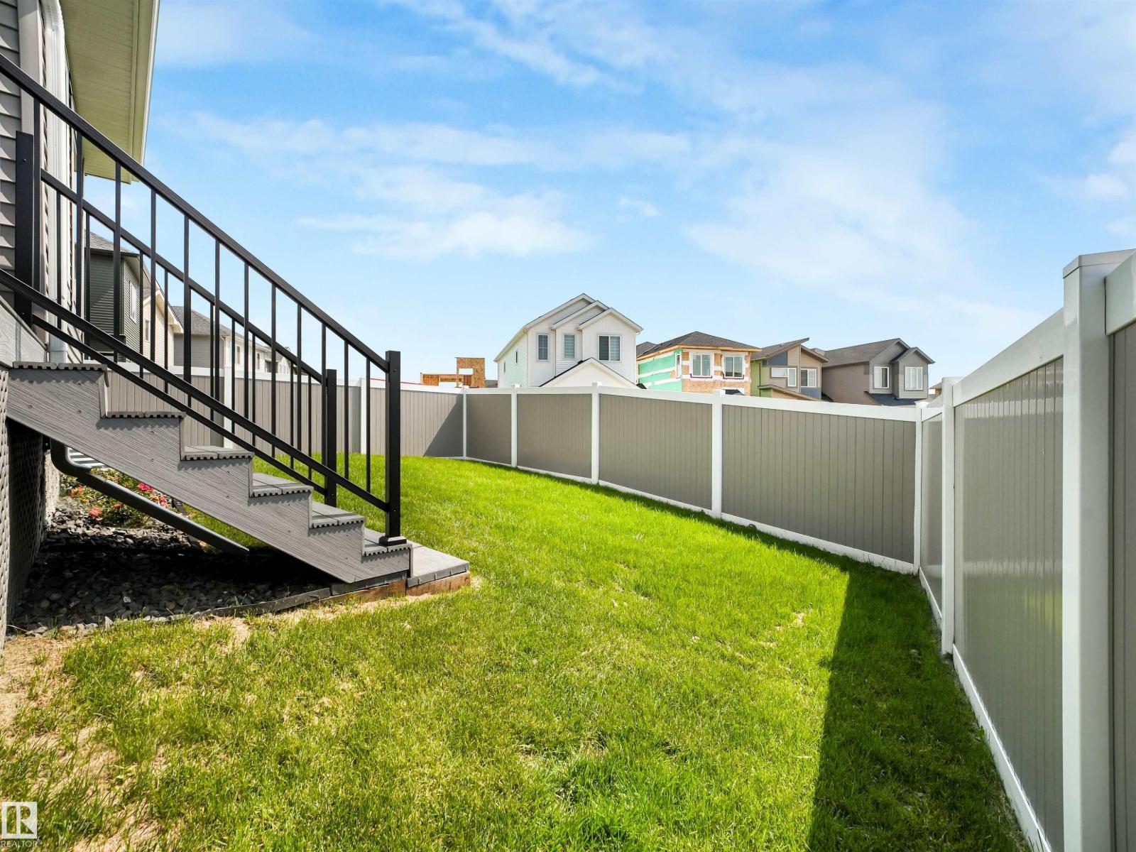 4621 170a Av Nw, Edmonton, Alberta  T5Y 4C9 - Photo 4 - E4501946