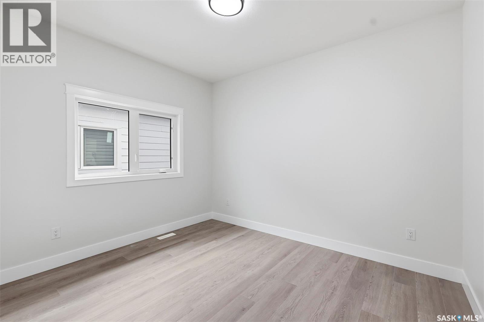 1215 Nightingale Terrace, Saskatoon, Saskatchewan  S7L 7R6 - Photo 21 - SK044206