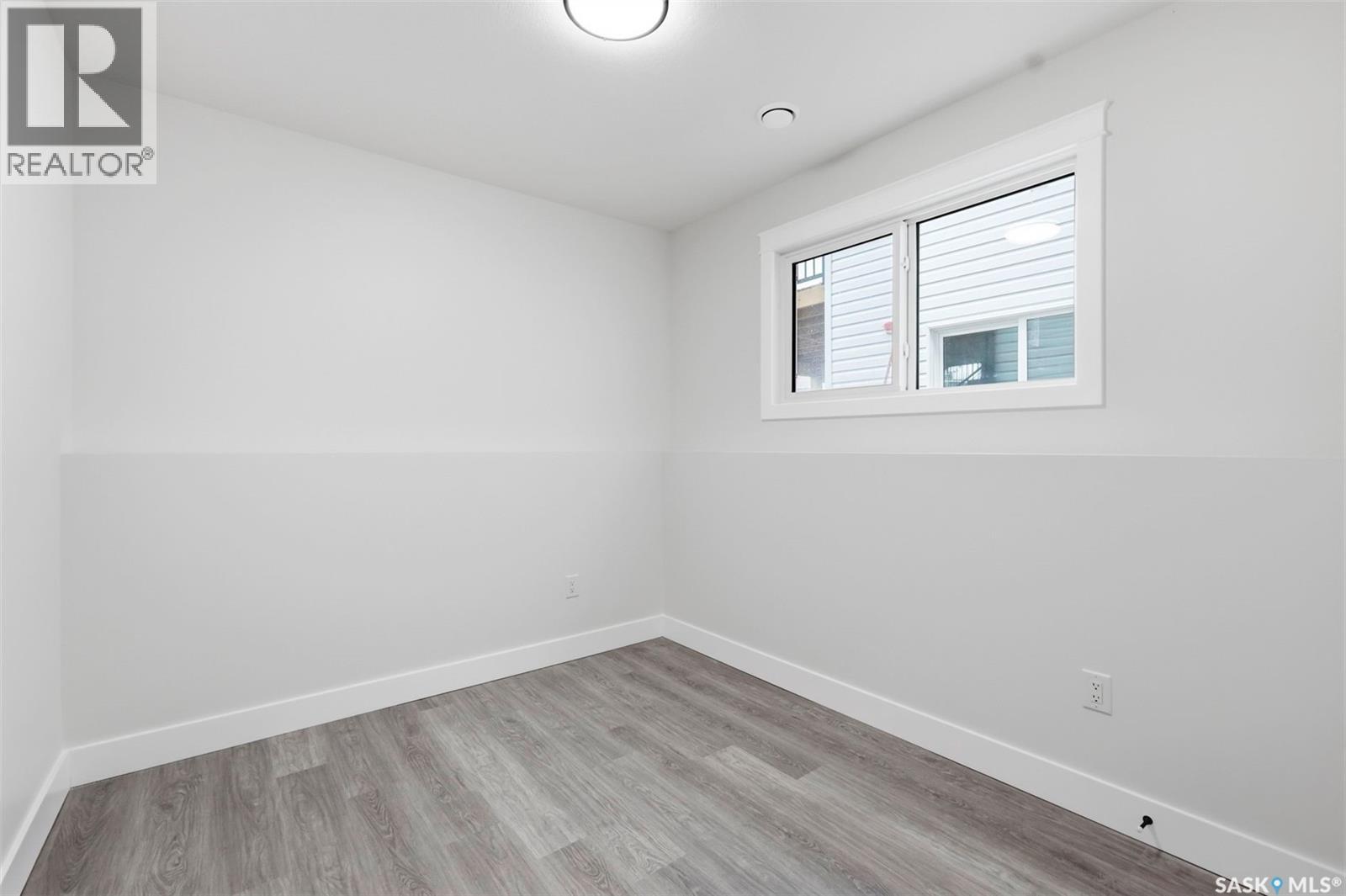 1215 Nightingale Terrace, Saskatoon, Saskatchewan  S7L 7R6 - Photo 35 - SK044206