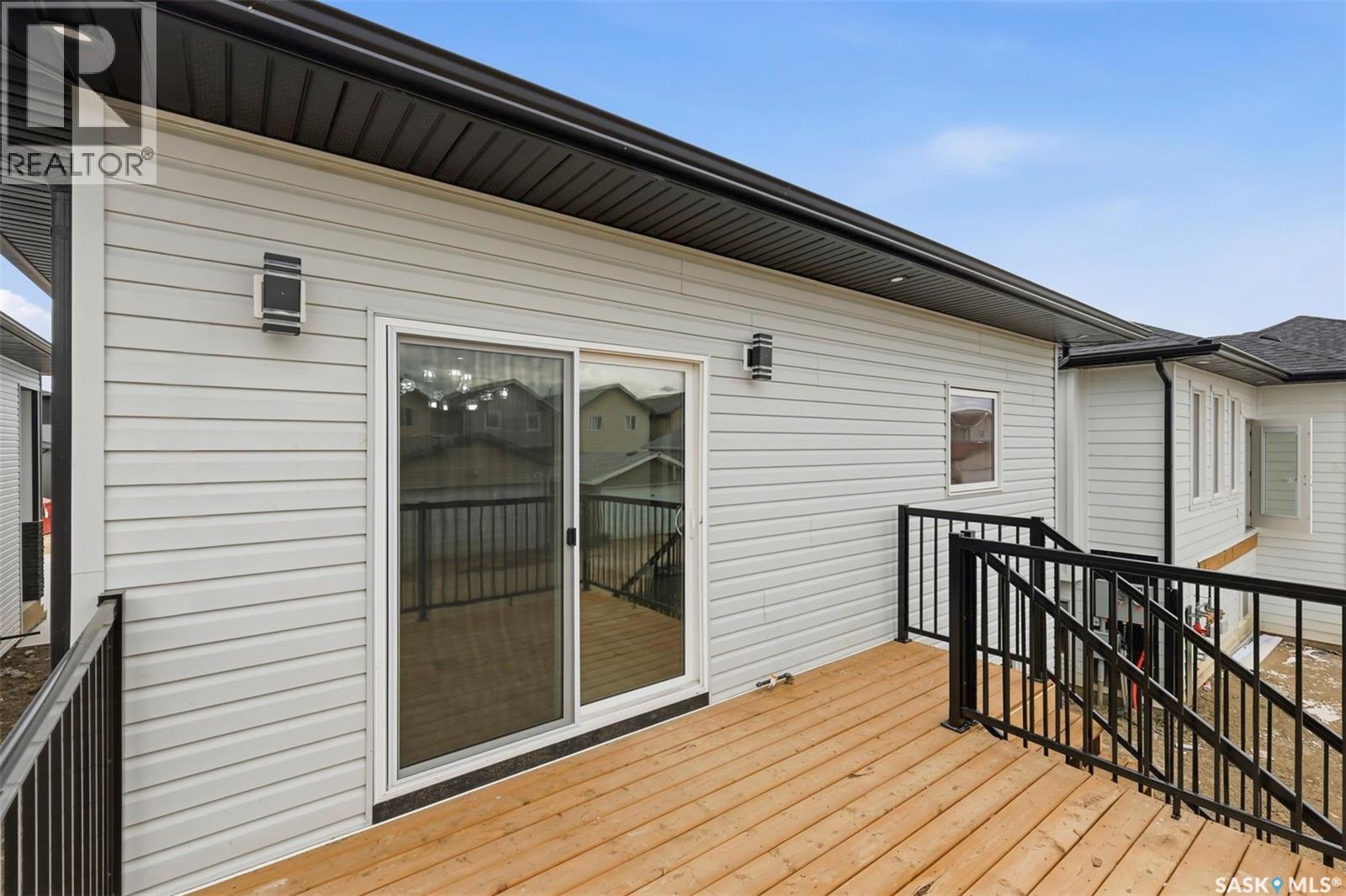 1215 Nightingale Terrace, Saskatoon, Saskatchewan  S7L 7R6 - Photo 40 - SK044206