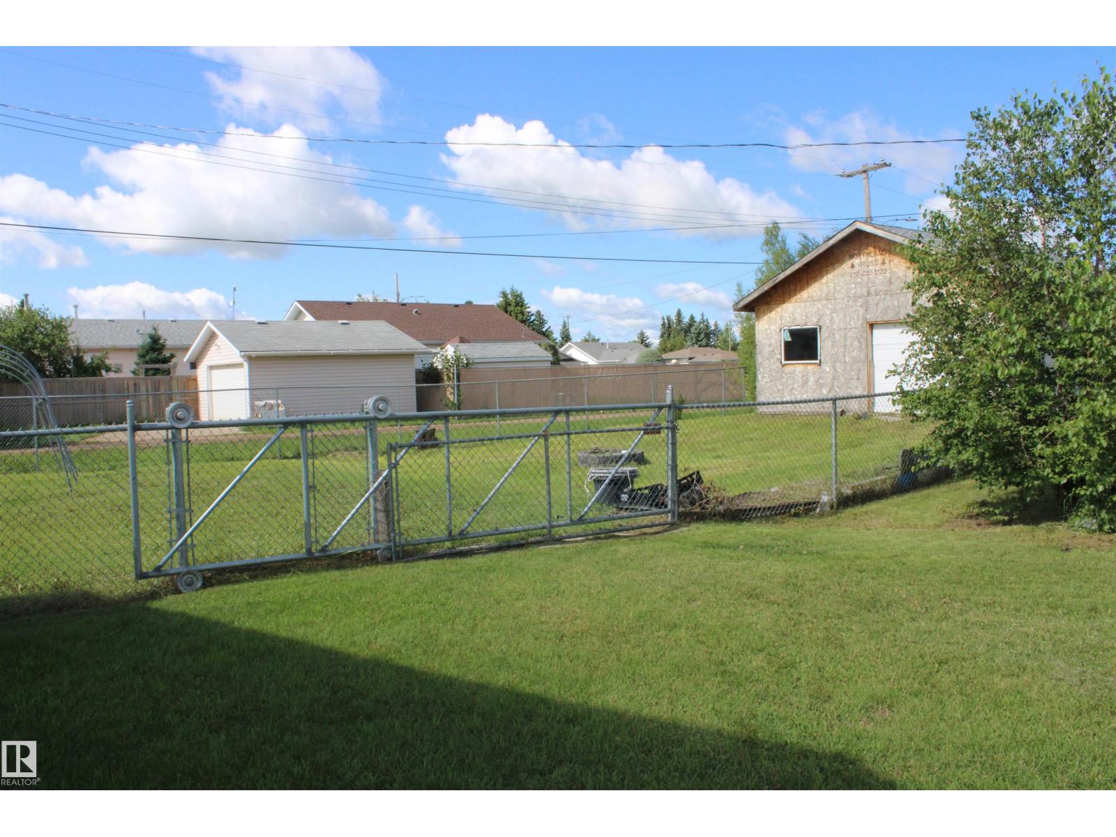 5135 55 Av Nw, Mundare, Alberta  T0B 3H0 - Photo 4 - E4501963