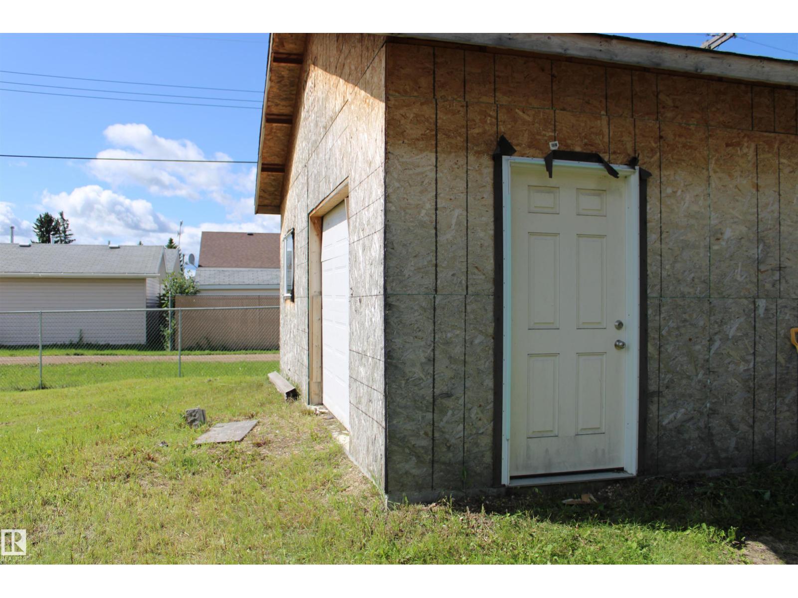 5135 55 Av Nw, Mundare, Alberta  T0B 3H0 - Photo 38 - E4501963